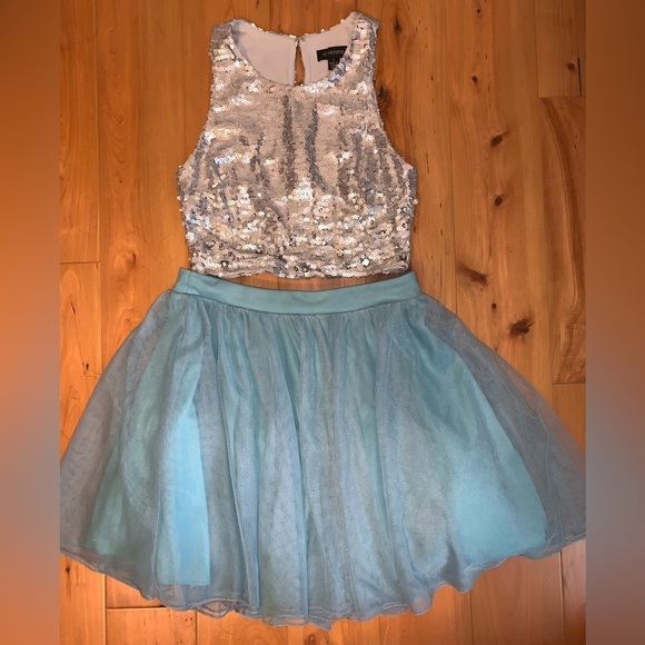 2 piece Jodi Kristopher Jr dress - Picture 1 of 4